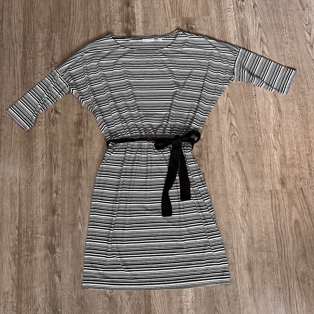 New York and Company, black and white size medium dress with attached belt